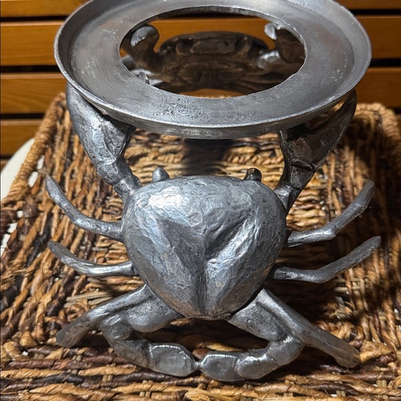 Pottery Barn Silver Crab 🦀 Beverage Dispenser Stand - Picture 4 of 7